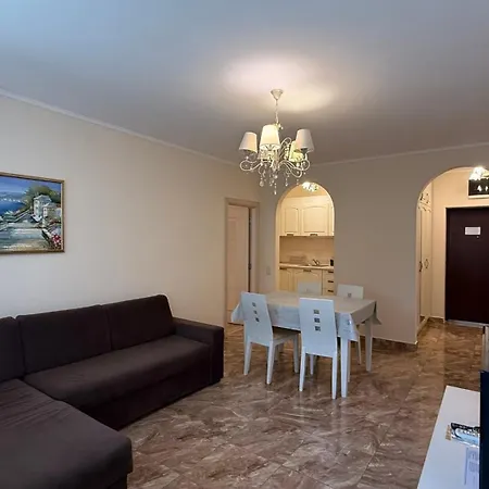 Poseidon Vip Club Balneo & 3* نيسيبار
