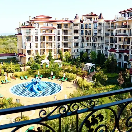Poseidon Vip Club Balneo & Aparthotel 3*
