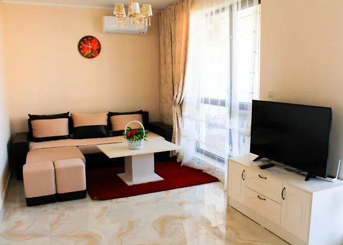 Poseidon Vip Club Balneo & Aparthotel 4*