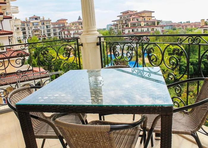 Poseidon Vip Club Balneo & Aparthotel 4*