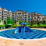 Apartmanhotel Poseidon Vip Club Balneo & 4*
