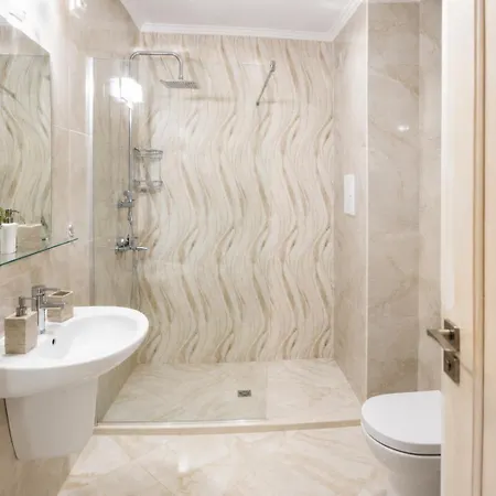Poseidon Vip Club Balneo & Aparthotel 4*