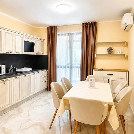 Apartahotel Poseidon Vip Club Balneo&spa 4*