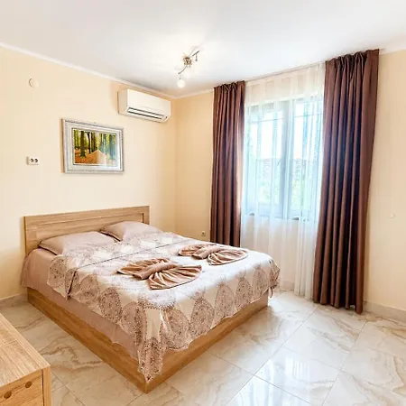 Poseidon Vip Club Balneo & Aparthotel 4*