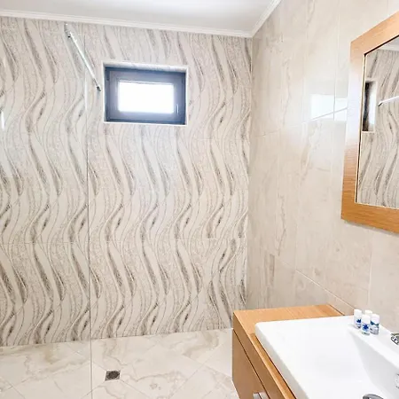 Poseidon Vip Club Balneo&spa Apartahotel
