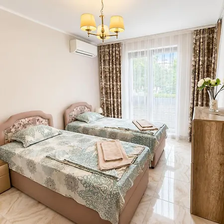 Poseidon Vip Club Balneo&spa Apartahotel 4*