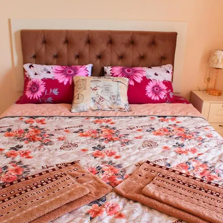 Lejlighedshotel Poseidon Vip Club Balneo & 4*