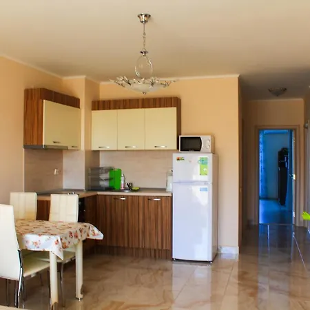 Lejlighedshotel Poseidon Vip Club Balneo & 4*